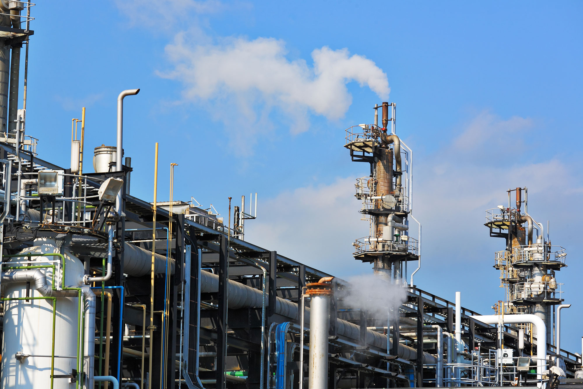 gas-industry-2022-12-15-22-15-12-utc.jpg